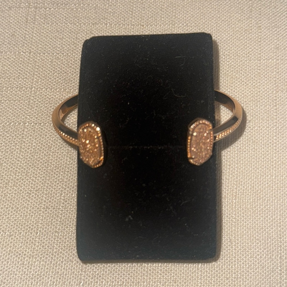 Kendra Scott Elton Rose gold Cuff Adjustable
Bracelet